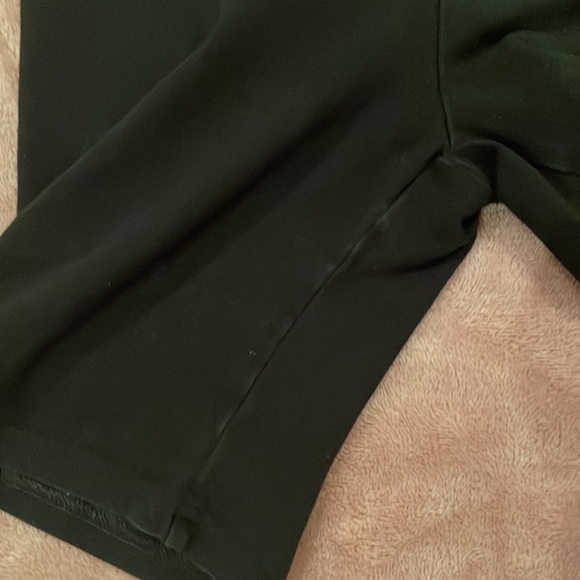 Aritzia TNA equator bike short - Picture 8 of 8